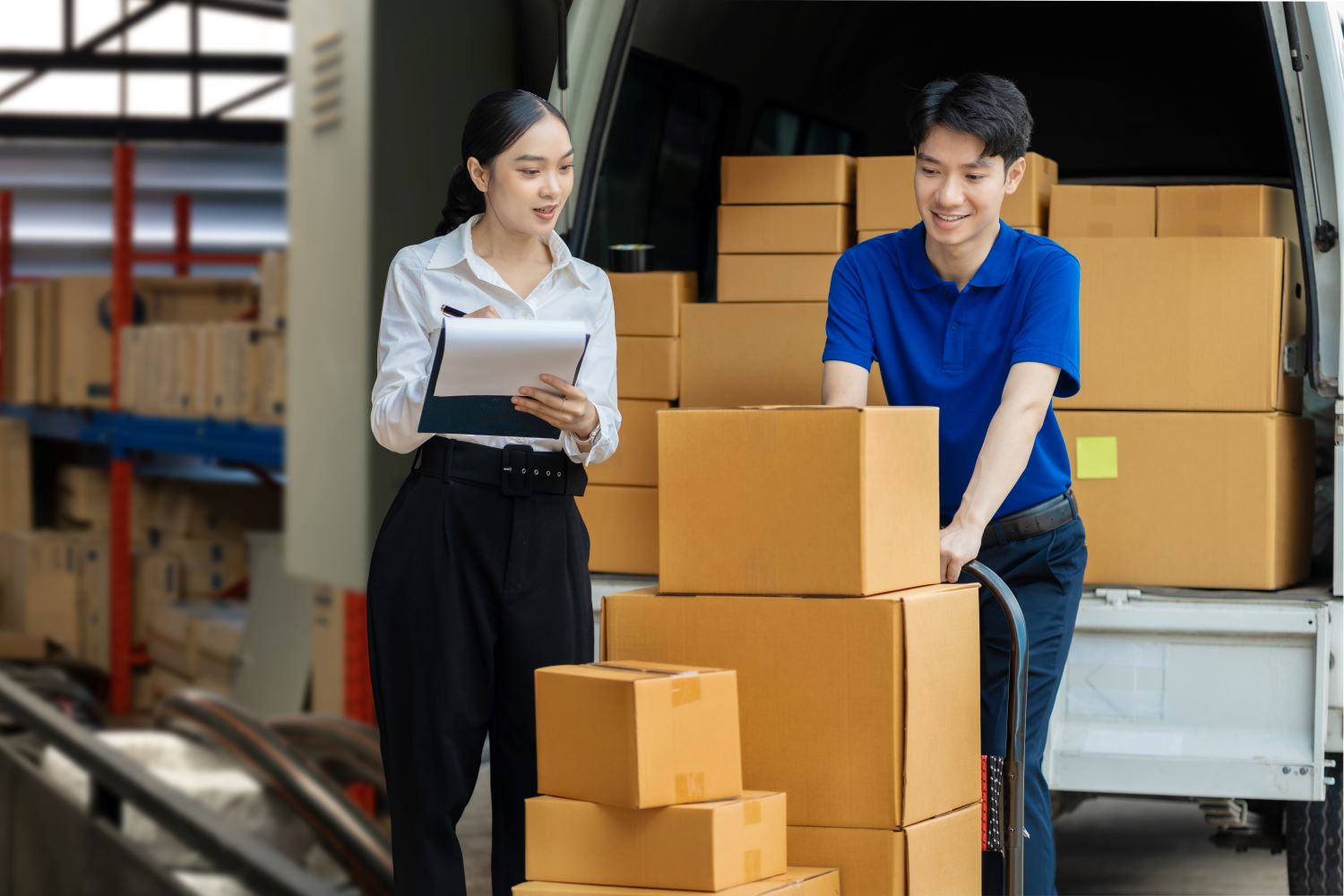 บริการจัดส่งสินค้าสำคัญอย่างไรกับการสั่งซื้อสินค้าจากต่างประเทศ
